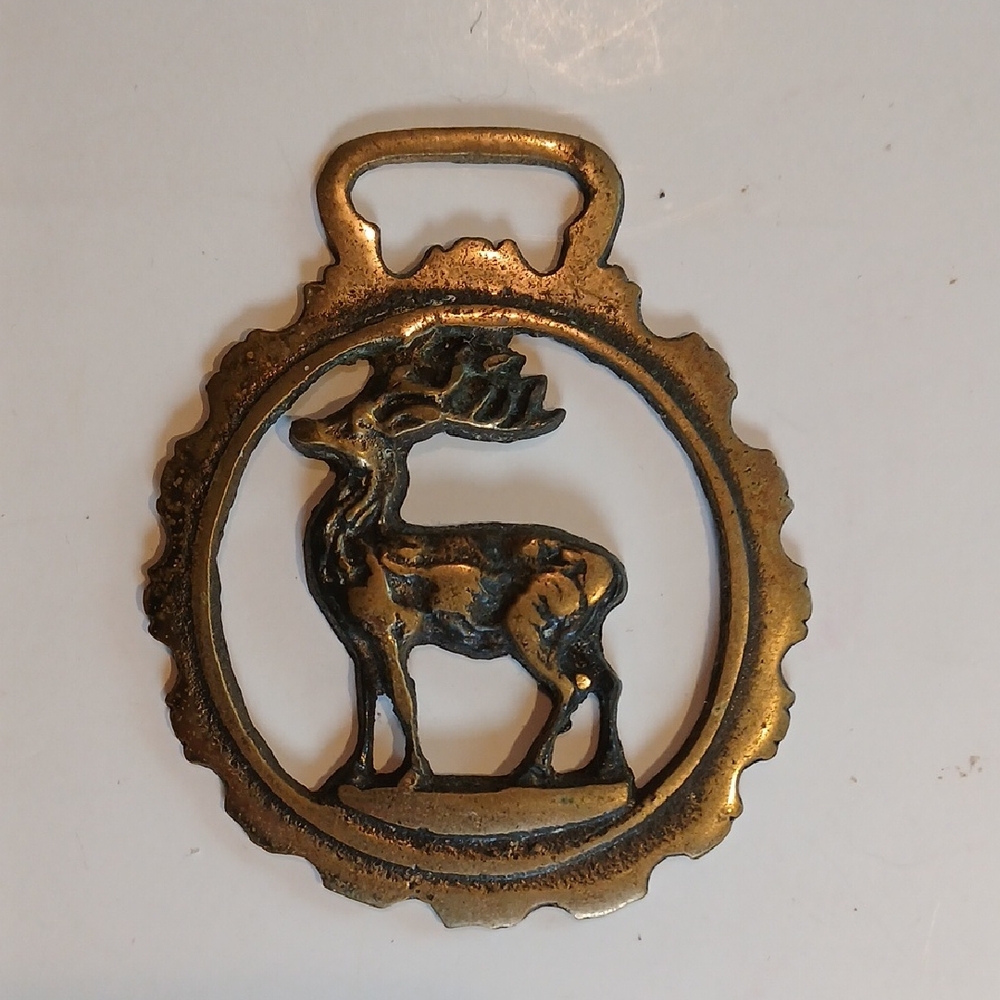 🦌 Vintage Horse Brass “Monarch of the Glen” Stag Plaque Equestrian